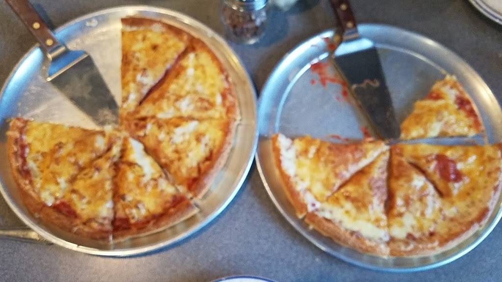 Athens Pizza & Pasta | restaurant | 22340 Marine View Dr S # A, Des Moines, WA 98198, USA | 2068244454 OR +1 206-824-4454