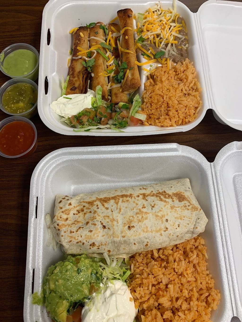 Taco Kitchen | restaurant | 2065 Savannah Hwy, Charleston, SC 29407, USA | 8437933778 OR +1 843-793-3778
