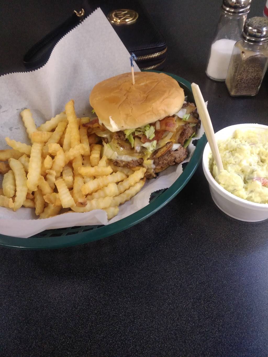 Barbs Dream Hut | meal takeaway | 1219 Main St #1, Lynchburg, VA 24504, USA | 4348456700 OR +1 434-845-6700