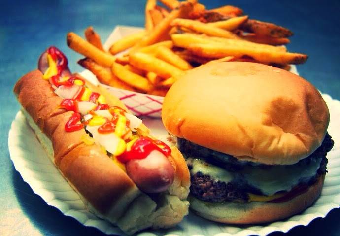 Gilleys Diner | restaurant | 175 Fleet St, Portsmouth, NH 03801, USA | 6034316343 OR +1 603-431-6343