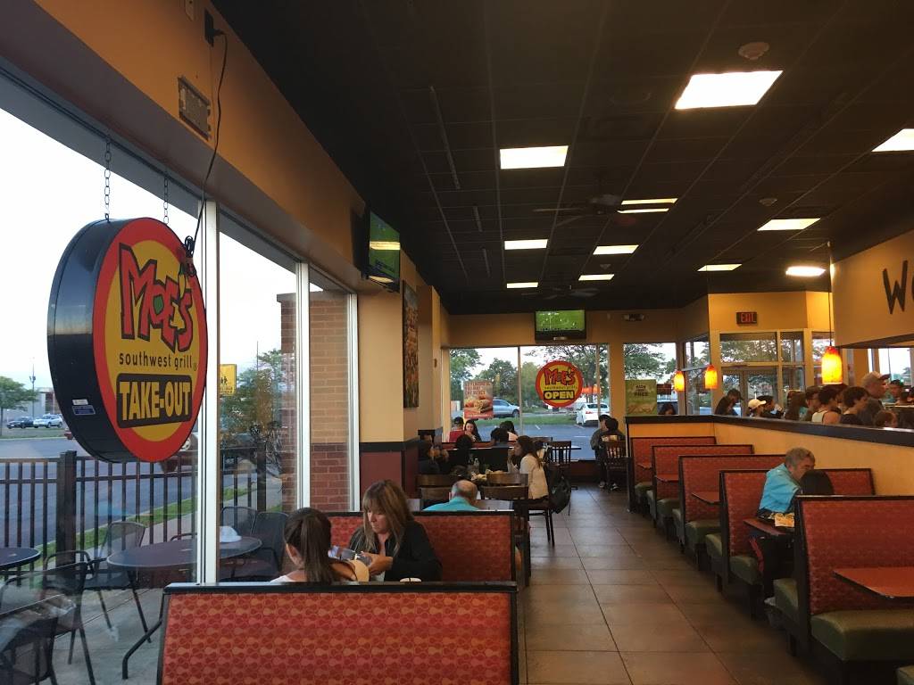 Moes Southwest Grill | restaurant | 1100 Jefferson Rd, Rochester, NY 14623, USA | 5854246637 OR +1 585-424-6637