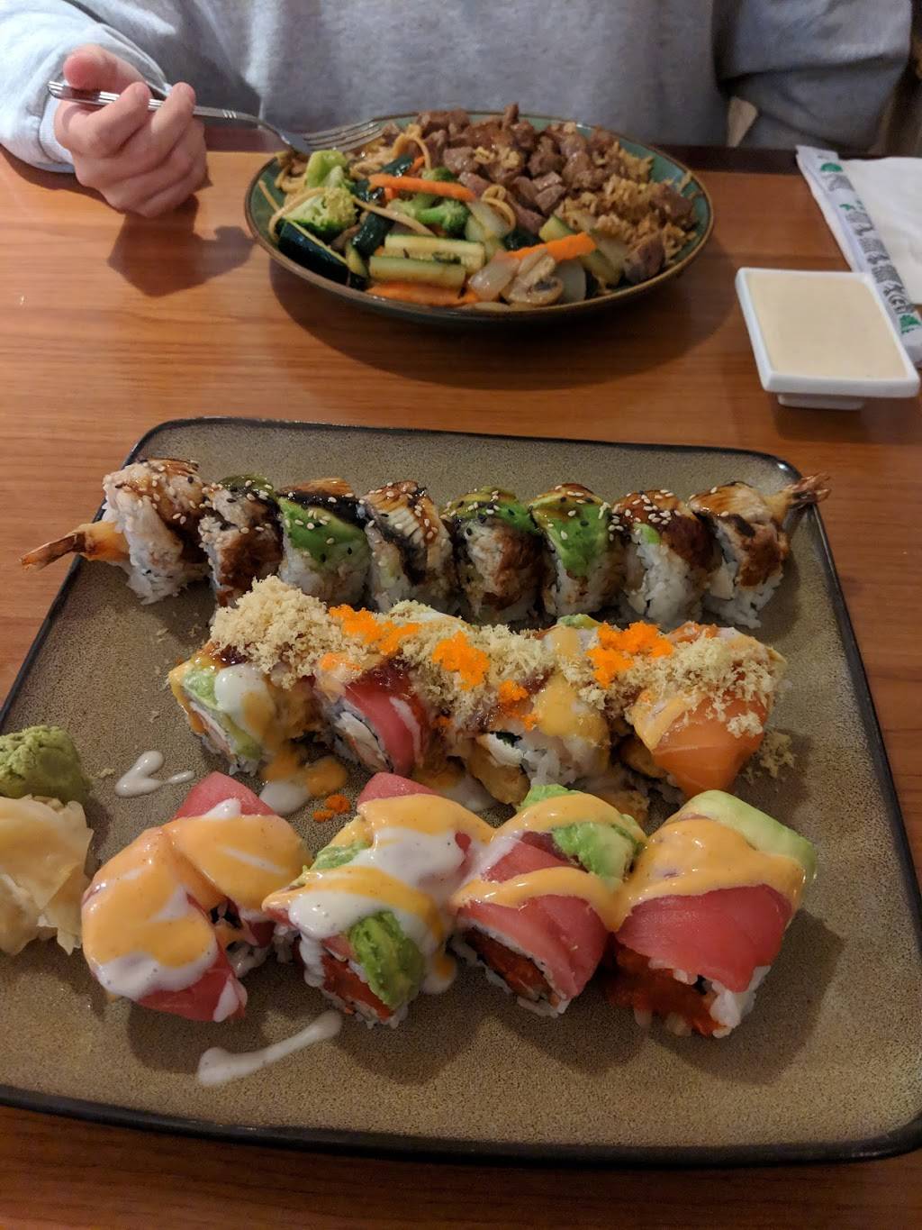 Yabi Sushi | restaurant | 3755 S Orlando Dr F, Sanford, FL 32773, USA | 4073243985 OR +1 407-324-3985