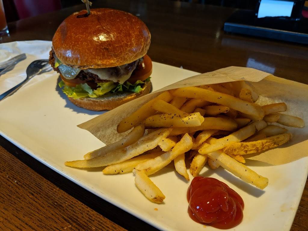 TGI Fridays | restaurant | 31900 Dyer St, Union City, CA 94587, USA | 5104892797 OR +1 510-489-2797