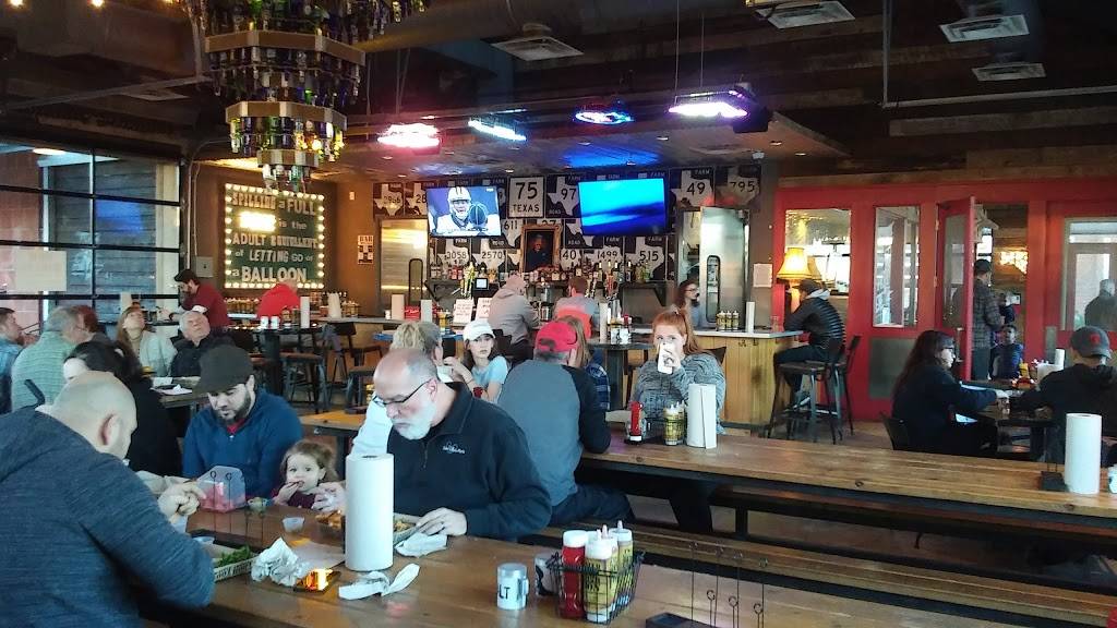 Twisted Root Burger Company | restaurant | 505 Houston St, Coppell, TX 75019, USA | 4692608292 OR +1 469-260-8292