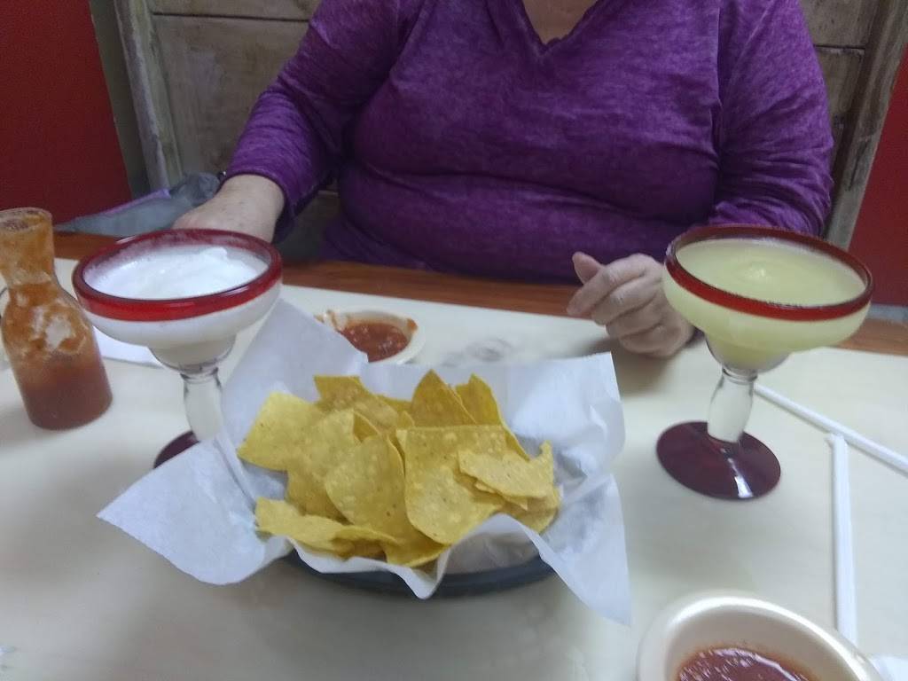 Taco tequilas In Clinton | restaurant | 300 S Main St, Clinton, IN 47842, USA | 7655055089 OR +1 765-505-5089
