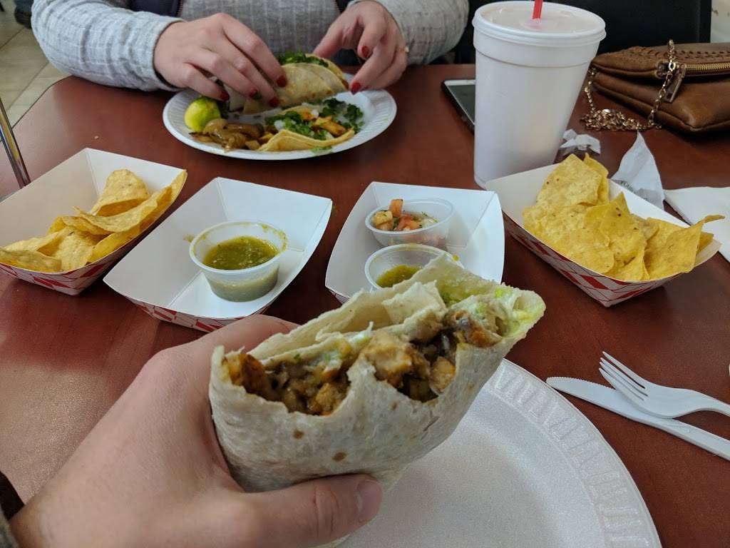 Tacos La Piedad | restaurant | 2700 Northgate Blvd, Sacramento, CA 95833, USA | 9169234022 OR +1 916-923-4022