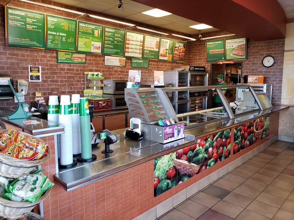 Subway Restaurants | restaurant | 3424 W Southern Ave #171, Phoenix, AZ 85041, USA | 6022434216 OR +1 602-243-4216