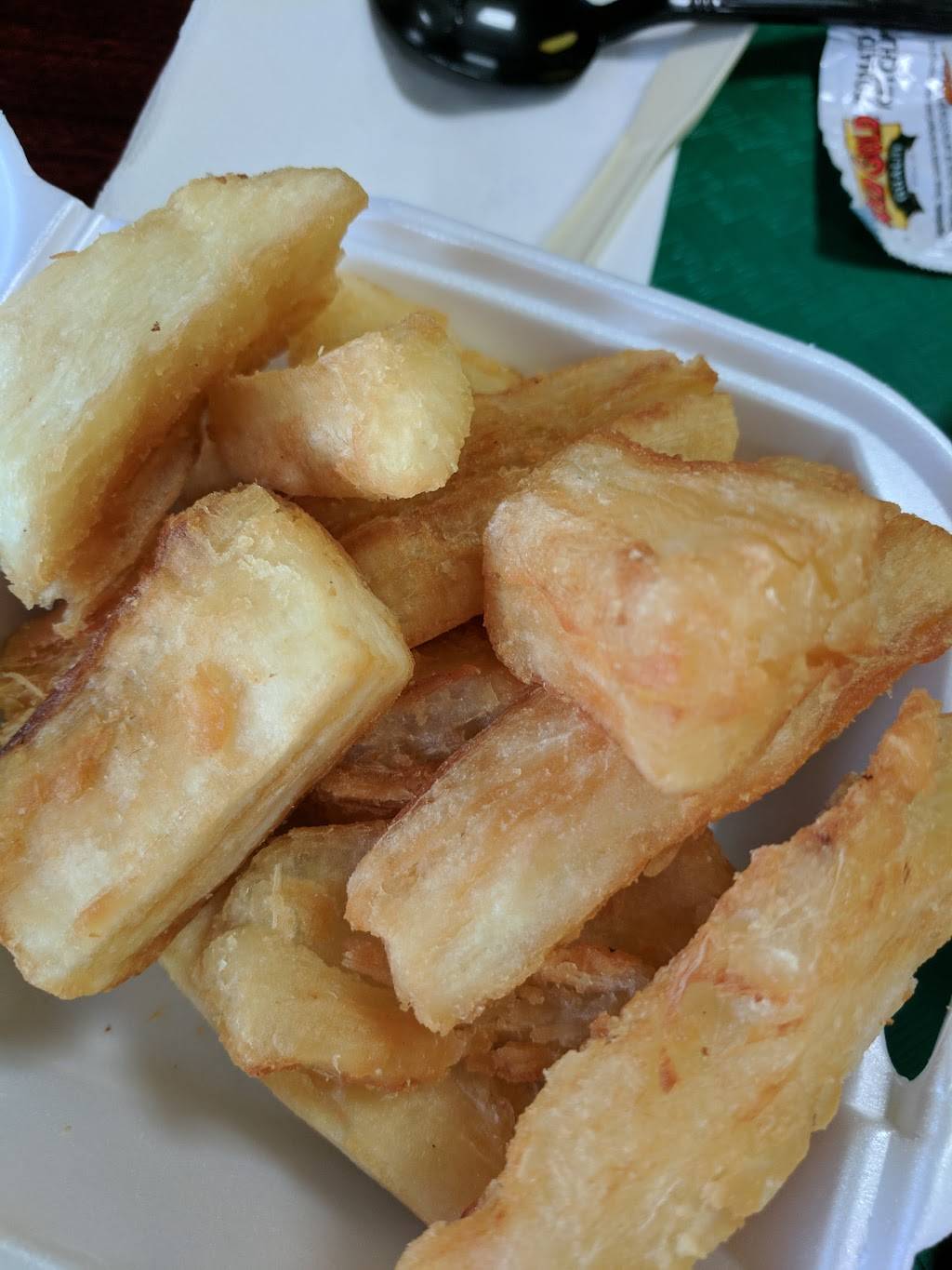 El Pollo Real | restaurant | 5058 Nicholson Ln, Rockville, MD 20852, USA | 3012300040 OR +1 301-230-0040