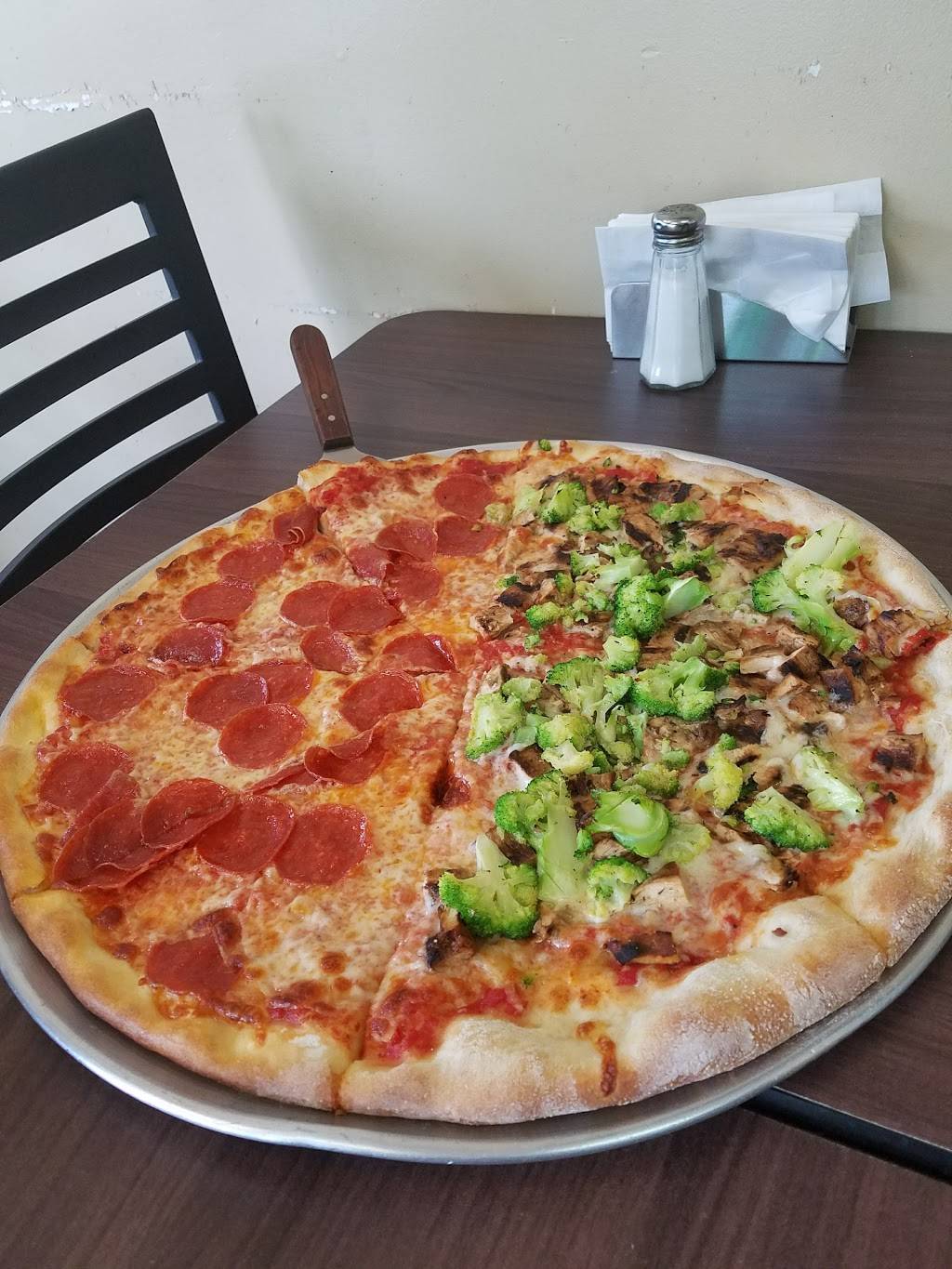 La Piccola Pizzeria | restaurant | 1382 Morris Ave #5, Union, NJ 07083, USA | 9086874200 OR +1 908-687-4200