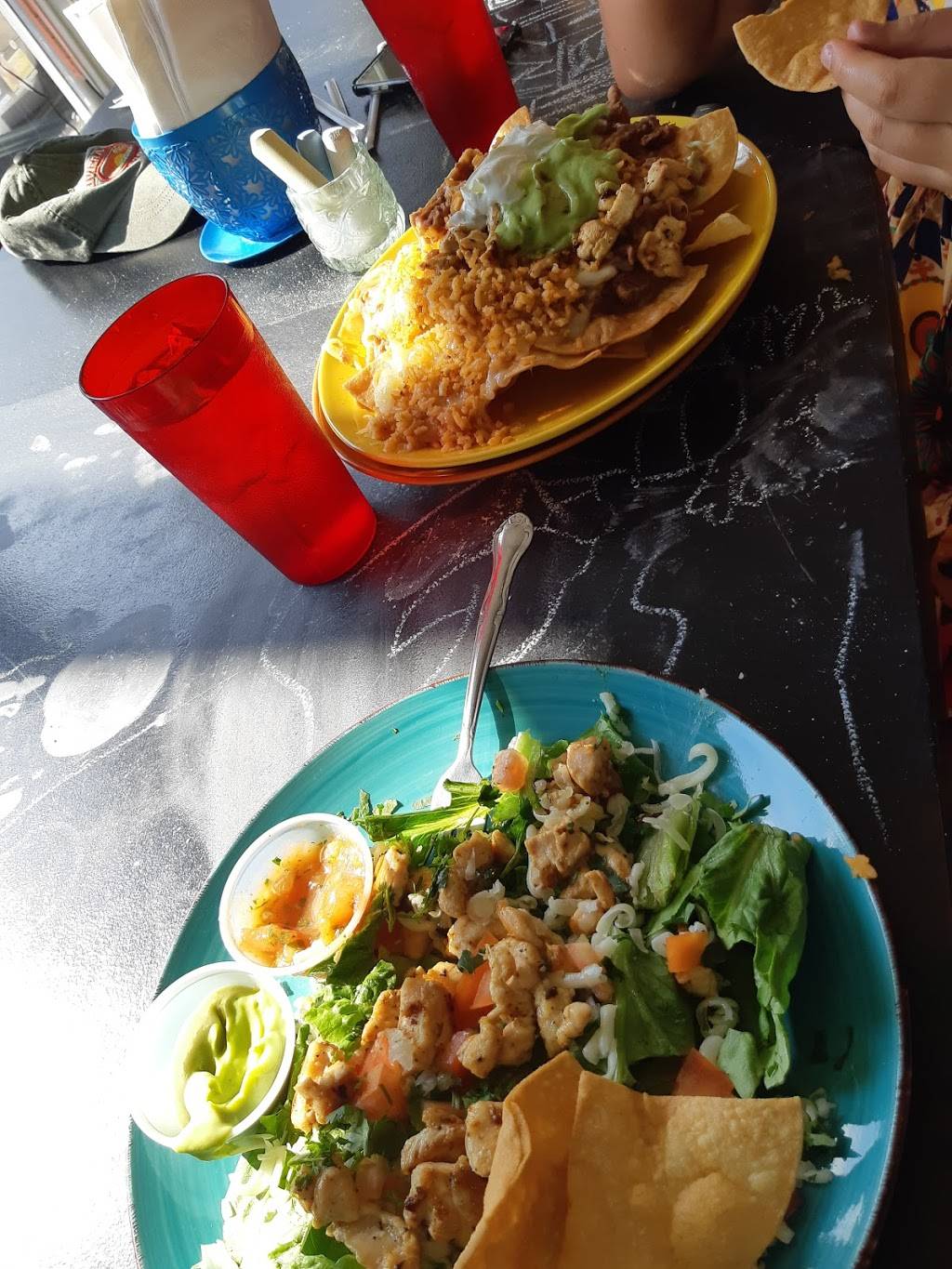 Lomelis | restaurant | 24 Oak St, Plattsburgh, NY 12901, USA | 5183103800 OR +1 518-310-3800