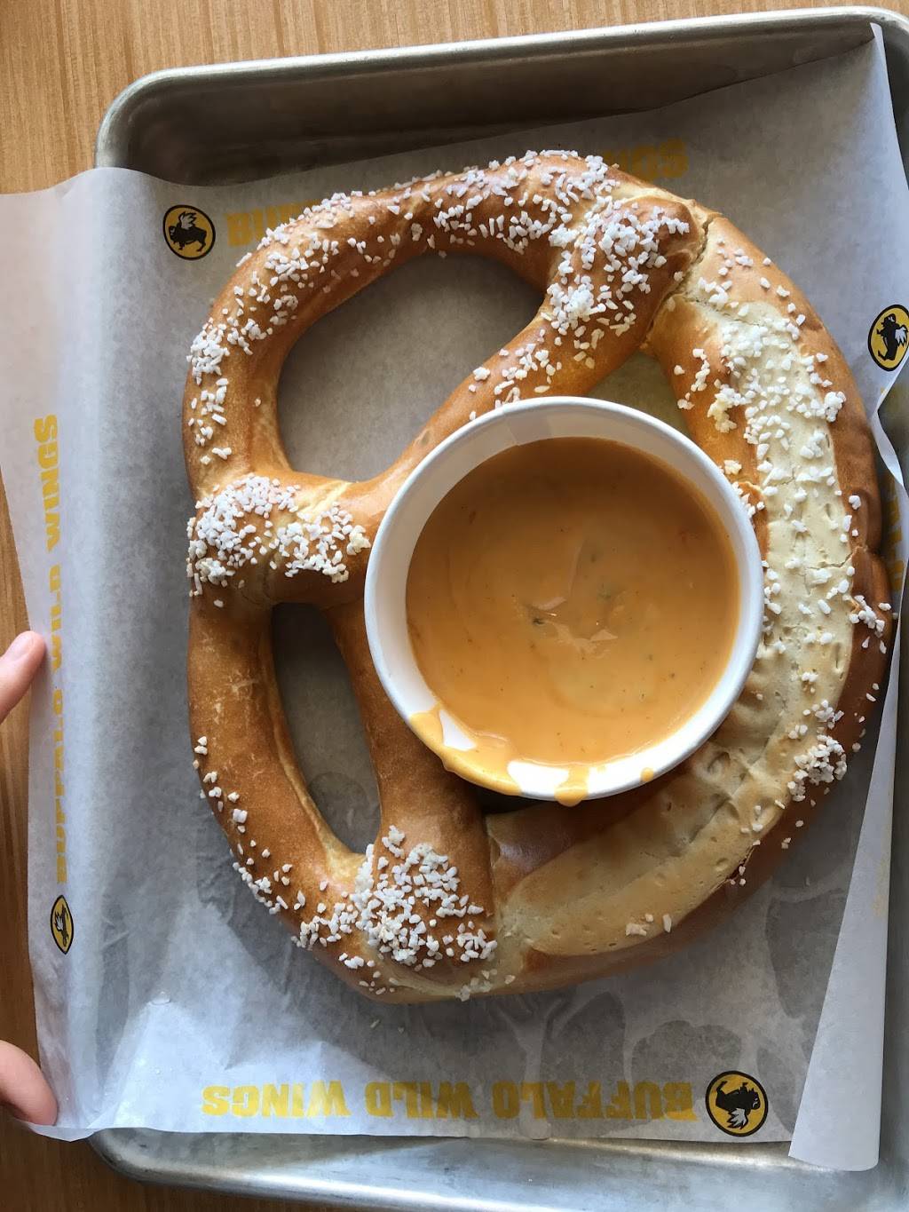 Buffalo Wild Wings | restaurant | 1380 Cherry Bottom Rd, Gahanna, OH 43230, USA | 6144787972 OR +1 614-478-7972