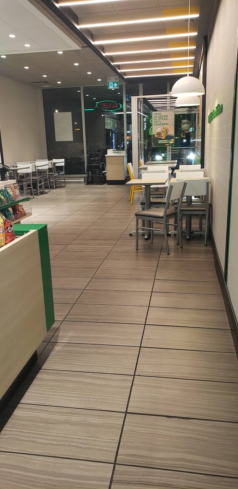 Subway Samson | restaurant | 4649 Boulevard Samson place 100, Laval, QC H7W 2H5, Canada | 5796403636 OR +1 579-640-3636