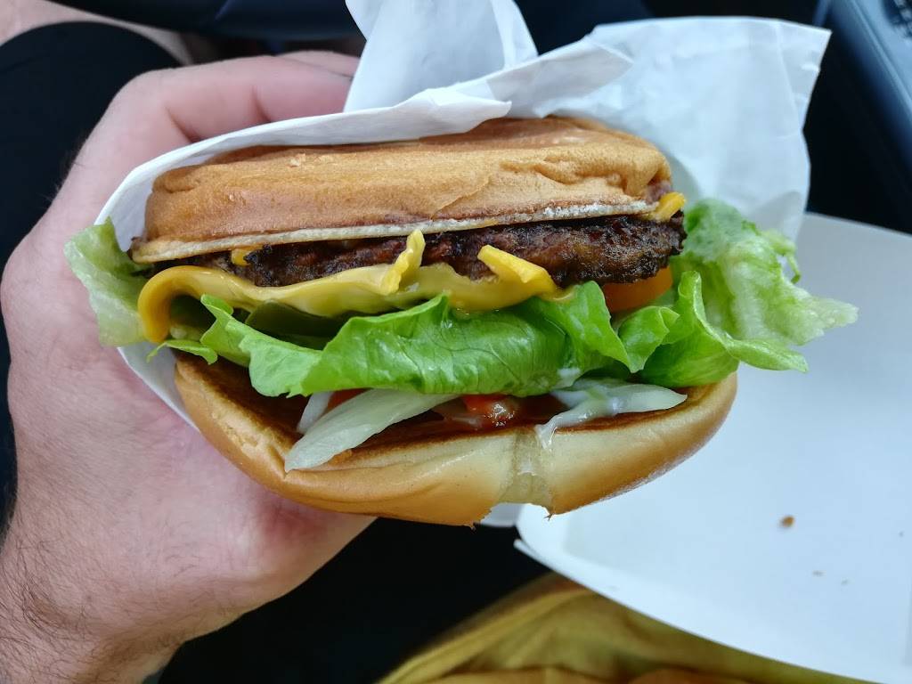 Jack in the Box | restaurant | 19487 CA-65, Bakersfield, CA 93308, USA | 6613999277 OR +1 661-399-9277