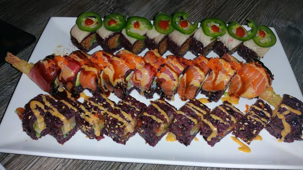 Echo Sushi | restaurant | 3134 W Carefree Hwy, Phoenix, AZ 85086, USA | 6232663444 OR +1 623-266-3444