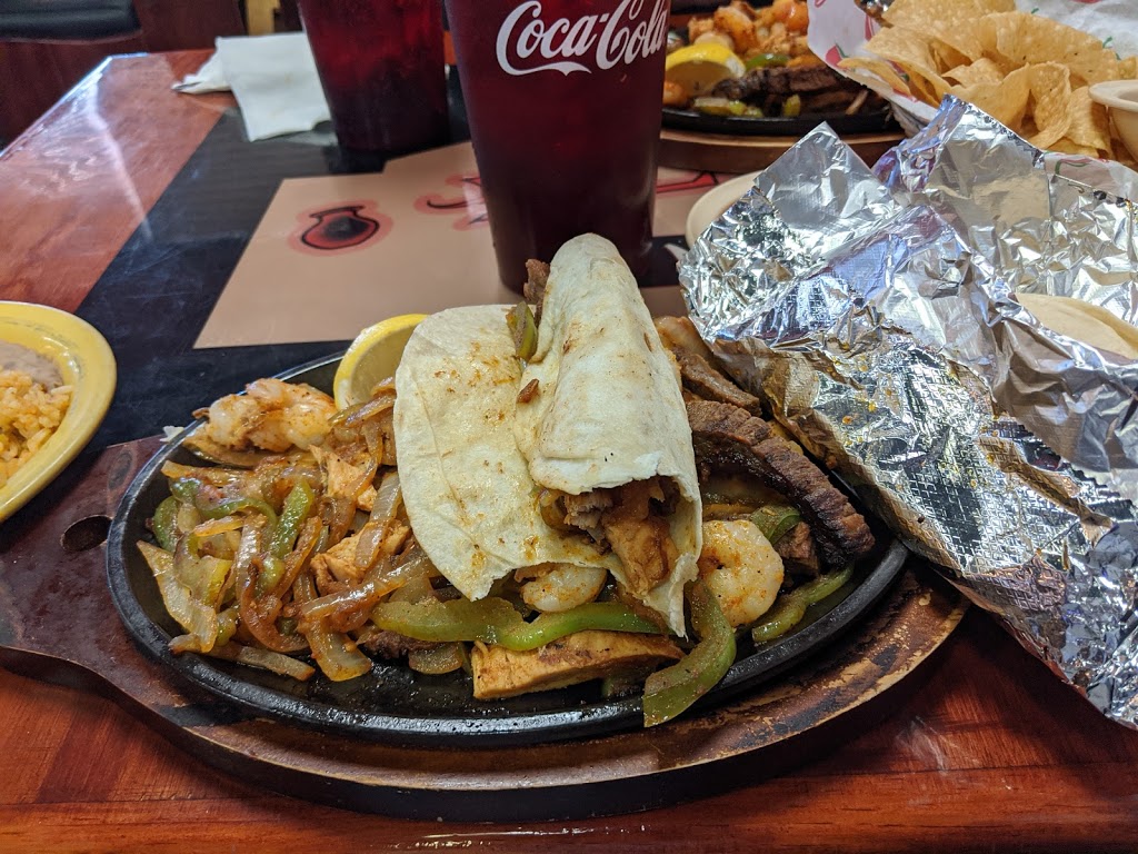 El Jarrito Mexican Grill | restaurant | 2017 Farmerville Hwy, Ruston, LA 71270, USA | 3182559600 OR +1 318-255-9600