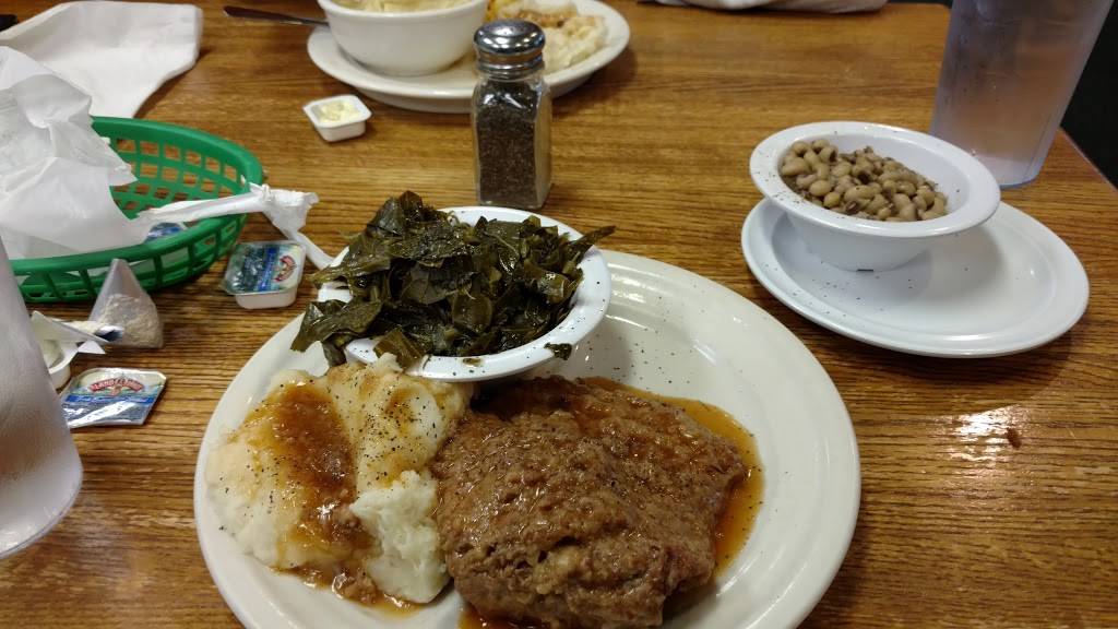 Jeneanes At Pinebrook | restaurant | 4436 Forsyth Rd, Macon, GA 31210, USA | 4784764642 OR +1 478-476-4642