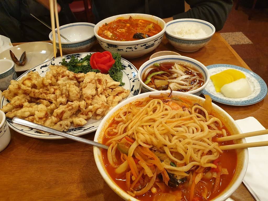 Son Ja Jang Restaurant 손짜장 | restaurant | 232 Broad Ave #303, Palisades Park, NJ 07650, USA | 2019447777 OR +1 201-944-7777