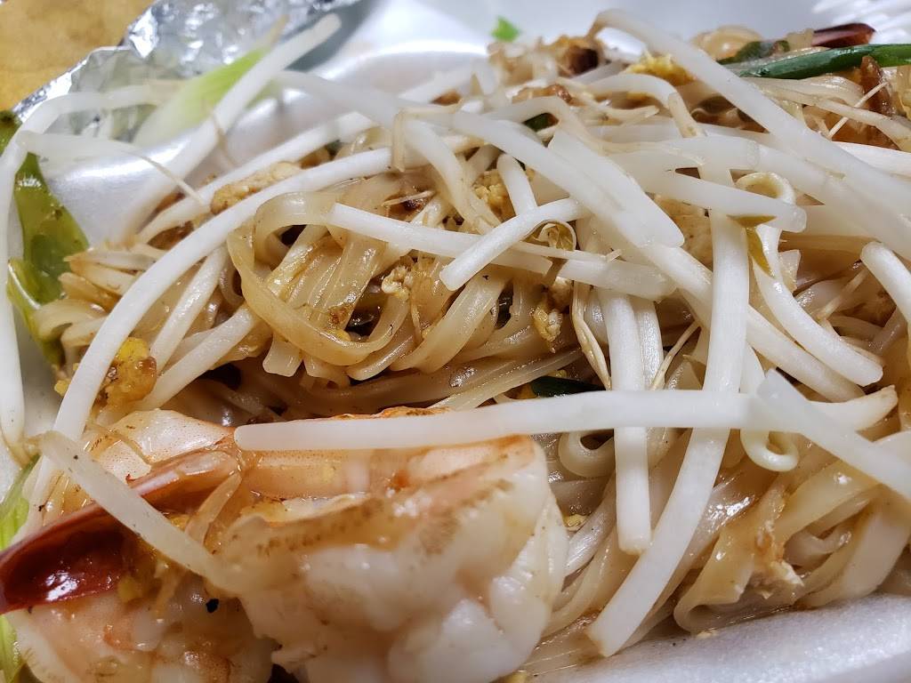 Thai Basil Signature Scottsdale | restaurant | 7605 E Pinnacle Peak Rd #2, Scottsdale, AZ 85255, USA | 4805137471 OR +1 480-513-7471