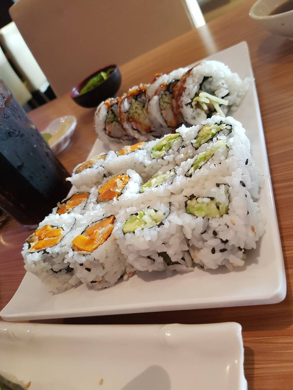 Hanata Sushi House | meal delivery | 900 Oxford St E, London, ON N5Y 5A1, Canada | 5196591599 OR +1 519-659-1599