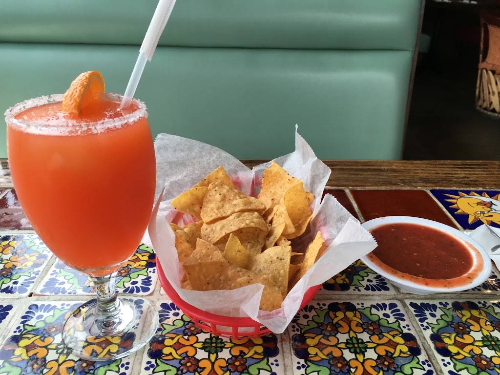 Cabo Sol | restaurant | 5010 Mills Civic Pkwy #100, West Des Moines, IA 50265, USA | 5152236319 OR +1 515-223-6319