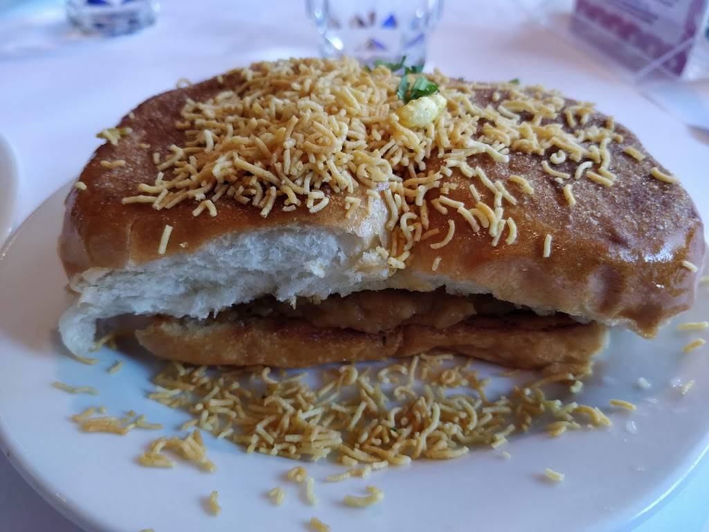 Chaat Bhavan | restaurant | 976 E El Camino Real, Sunnyvale, CA 94087, USA | 4087951100 OR +1 408-795-1100