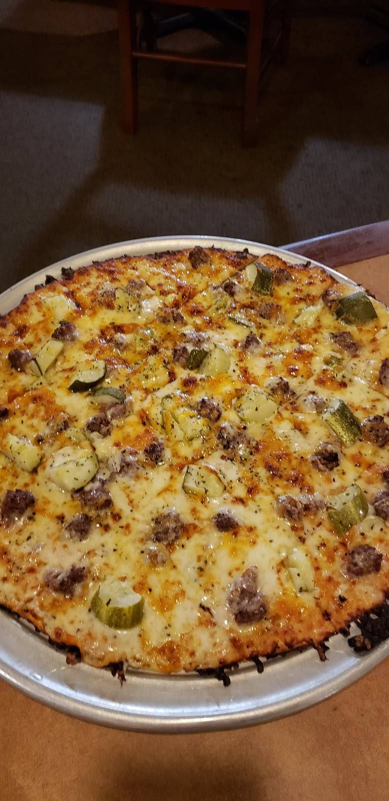 Mackies Pizza Of Marion | restaurant | 2704 Walton Way, Marion, IL 62959, USA | 6189974100 OR +1 618-997-4100