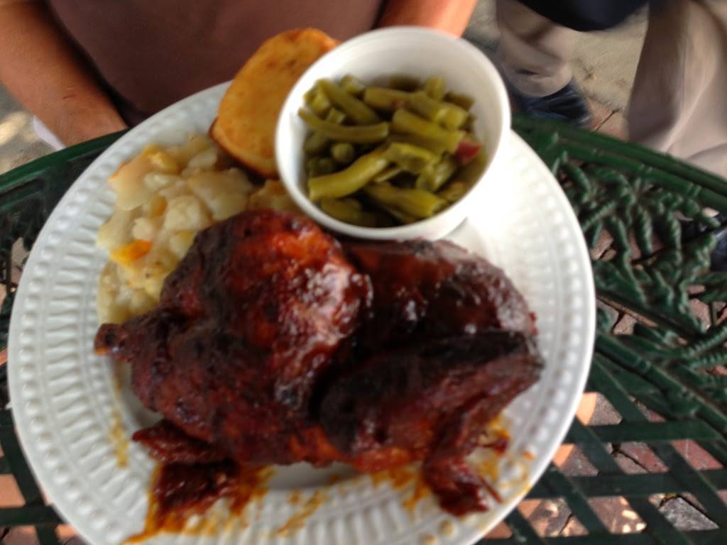 Taste Budz | restaurant | 300 S Roan St, Johnson City, TN 37601, USA | 4239269304 OR +1 423-926-9304