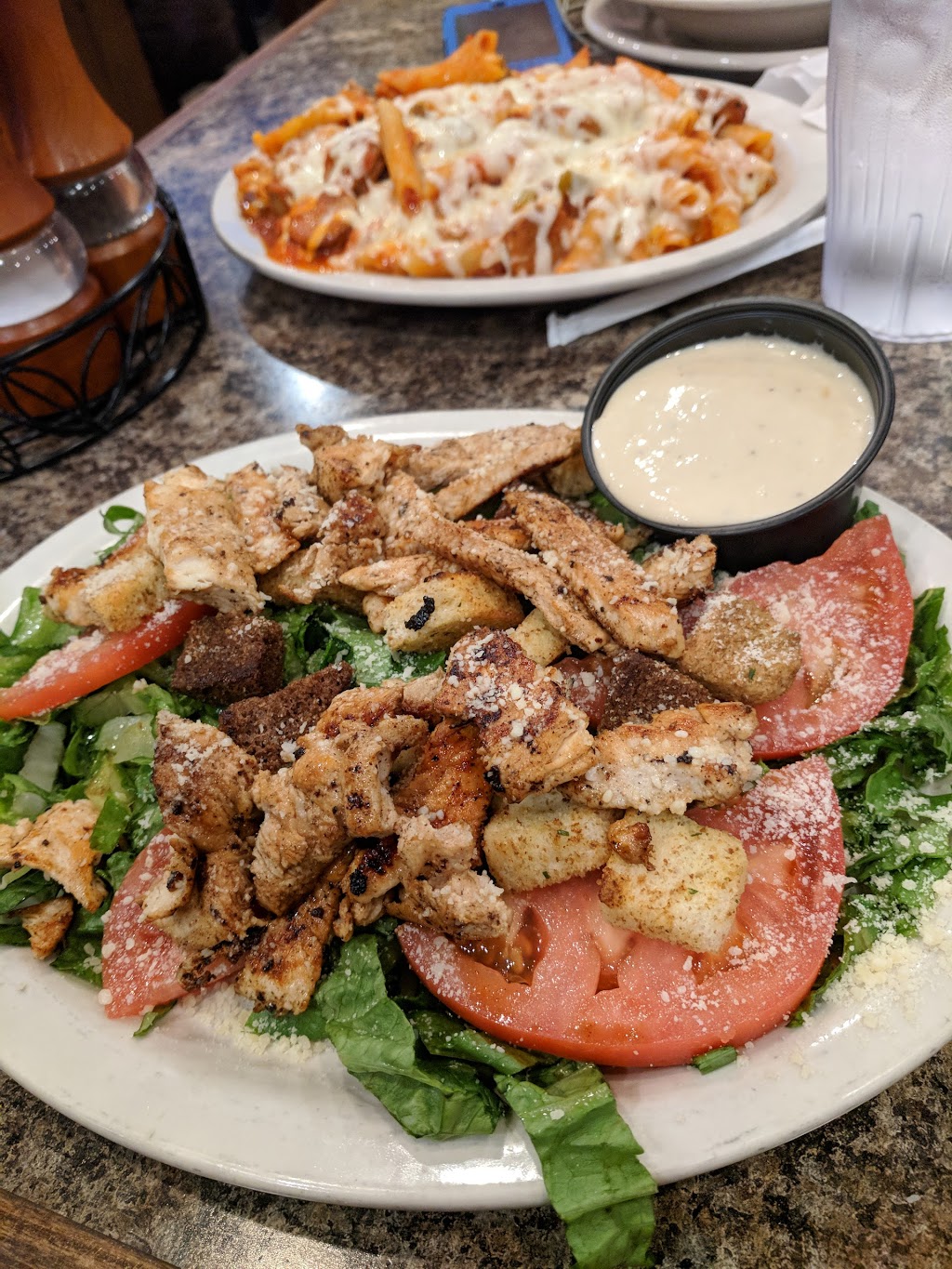 Trani’s Grille | restaurant | 333 Thacker Ave, Covington, VA 24426, USA | 5409625504 OR +1 540-962-5504