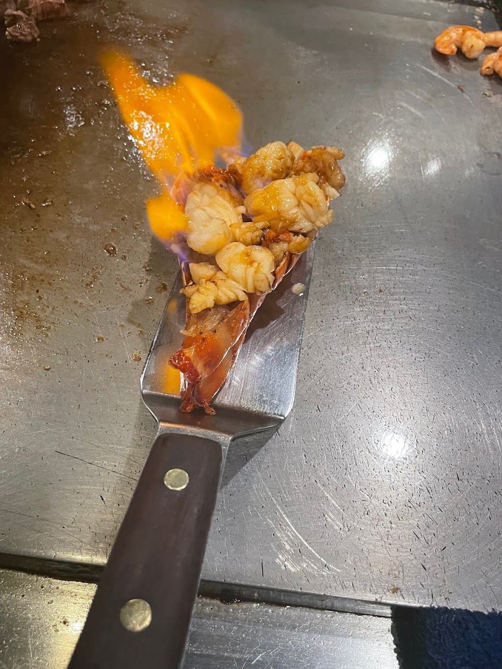 Koi Japansese Steakhouse & Sushi | restaurant | 10649 State St, Sandy, UT 84070, USA | 8015236022 OR +1 801-523-6022