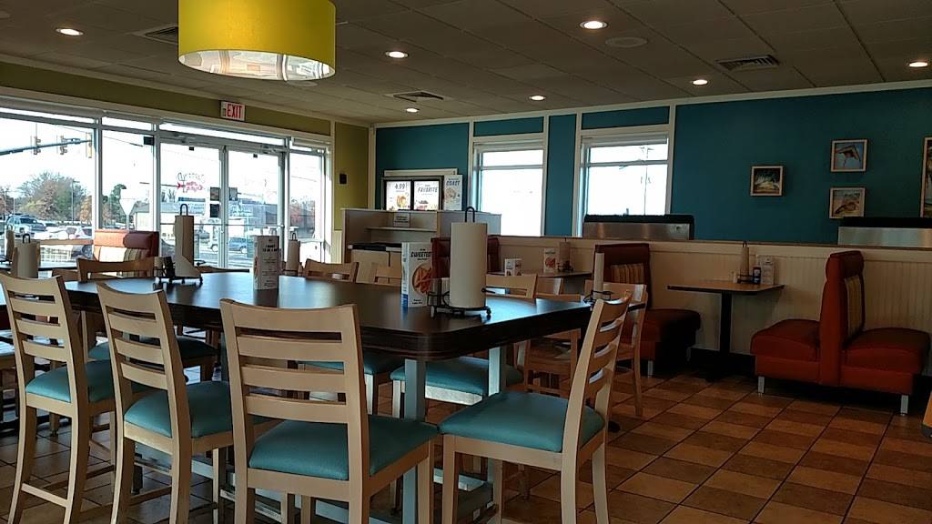 Captain Ds | restaurant | 271 N Mt Juliet Rd, Mt. Juliet, TN 37122, USA | 6157549100 OR +1 615-754-9100