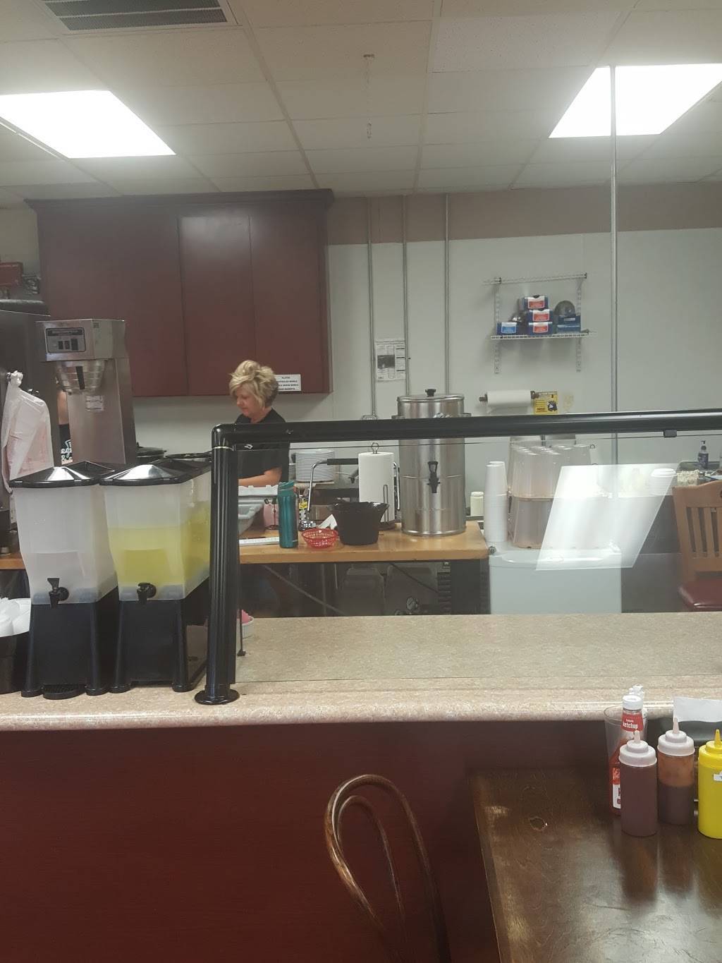 Bluegrass BBQ | meal takeaway | 5326 S Main St, Cowpens, SC 29330, USA | 8644060072 OR +1 864-406-0072