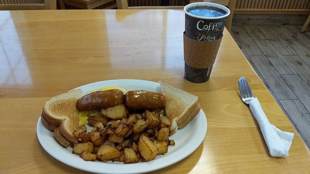 Hornets Nest Deli | restaurant | 269 E Main St, Branford, CT 06405, USA | 2034830461 OR +1 203-483-0461