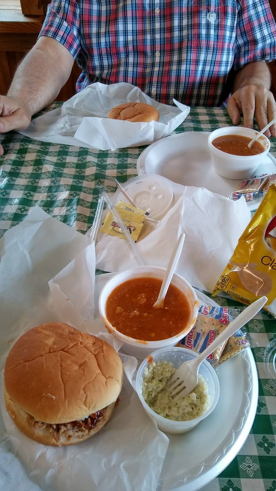 Fresh Air Barbeque | restaurant | 1110 Hull Rd, Athens, GA 30601, USA | 7065466060 OR +1 706-546-6060