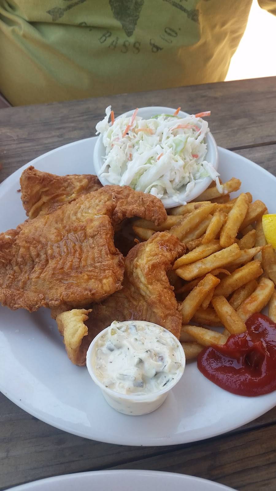 Lures Riverfront Restaurant | restaurant | 3330 NE Indian River Dr, Jensen Beach, FL 34957, USA | 7722085974 OR +1 772-208-5974