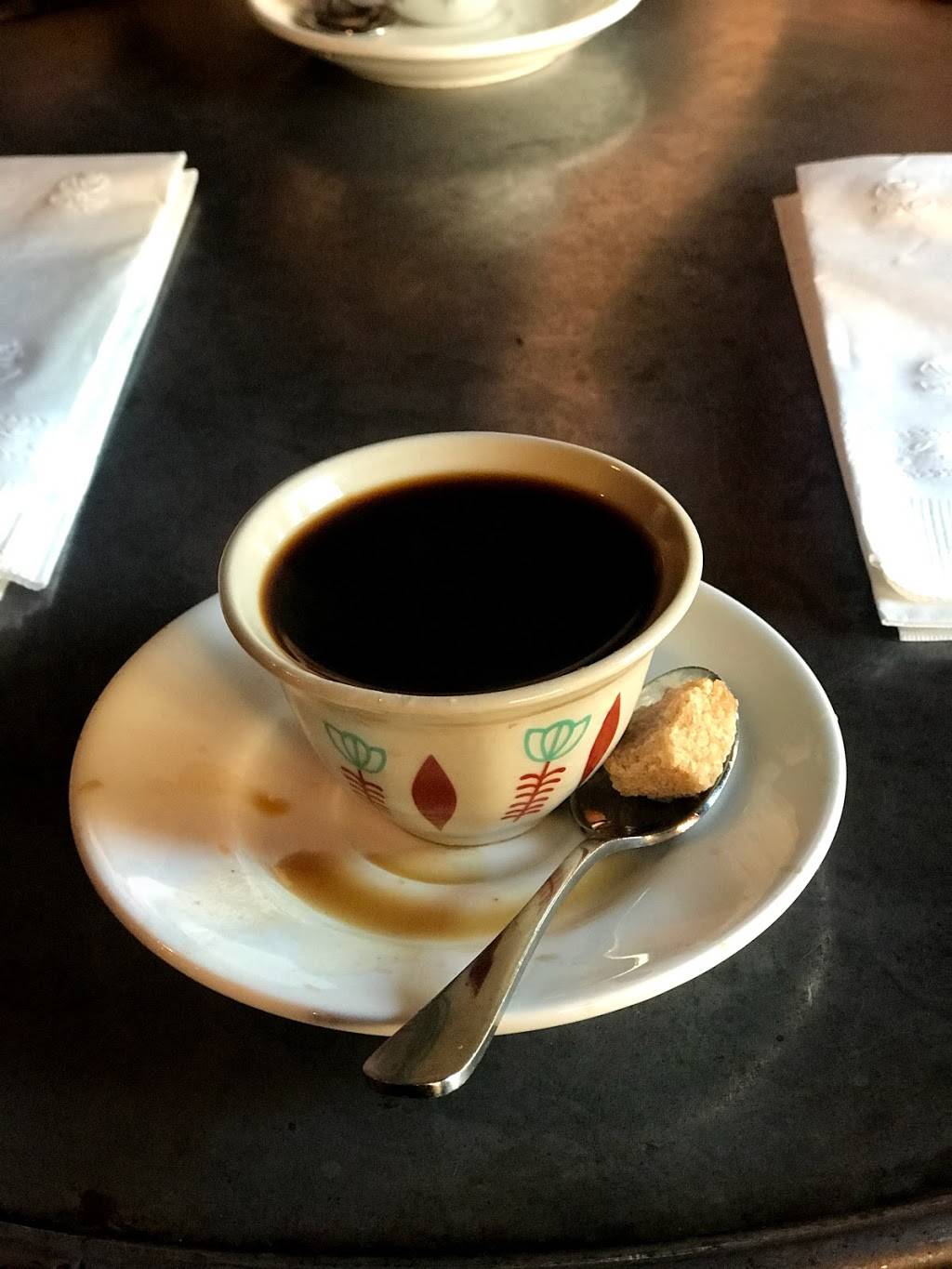 Bunna Cafe | restaurant | 1084 Flushing Ave, Brooklyn, NY 11237, USA | 3472952227 OR +1 347-295-2227