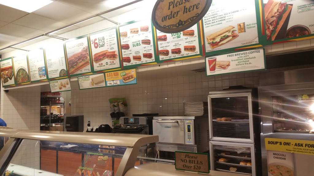 Subway Restaurants | restaurant | 6800 Reseda Blvd, Reseda, CA 91335, USA | 8189960432 OR +1 818-996-0432