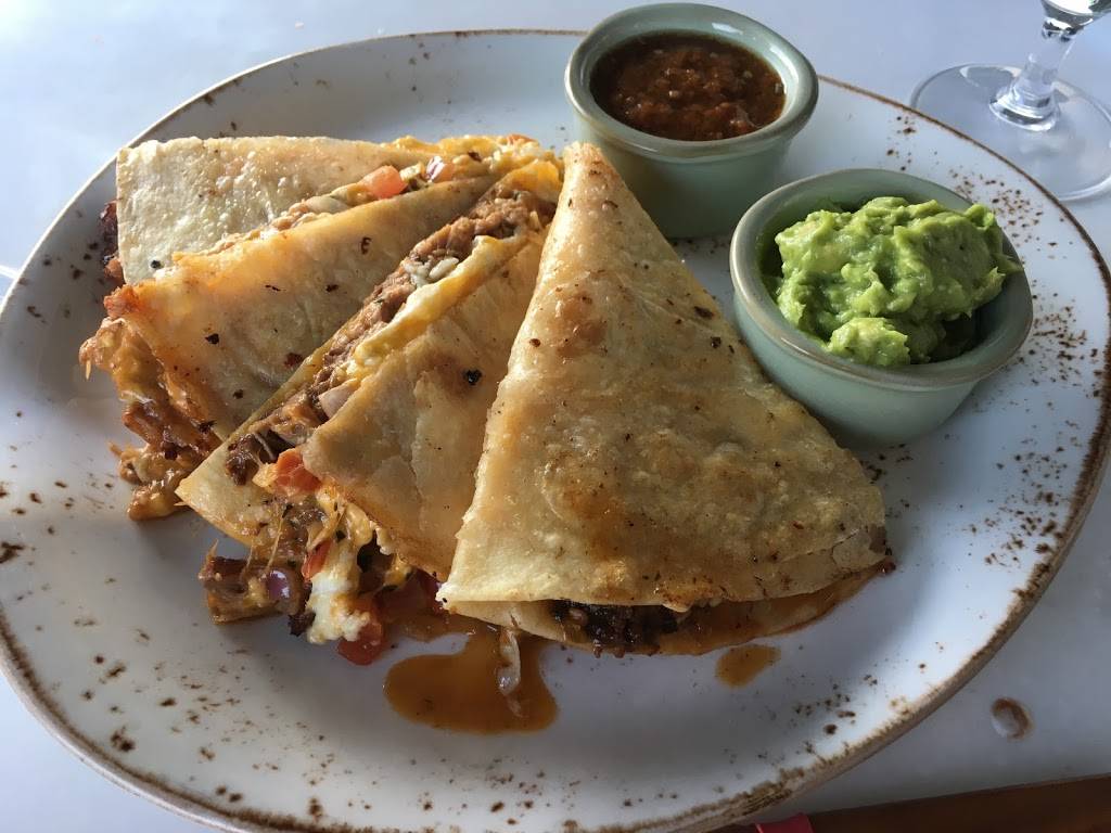 Grill and Vine | restaurant | Denver, CO 80249, USA | 3033171800 OR +1 303-317-1800