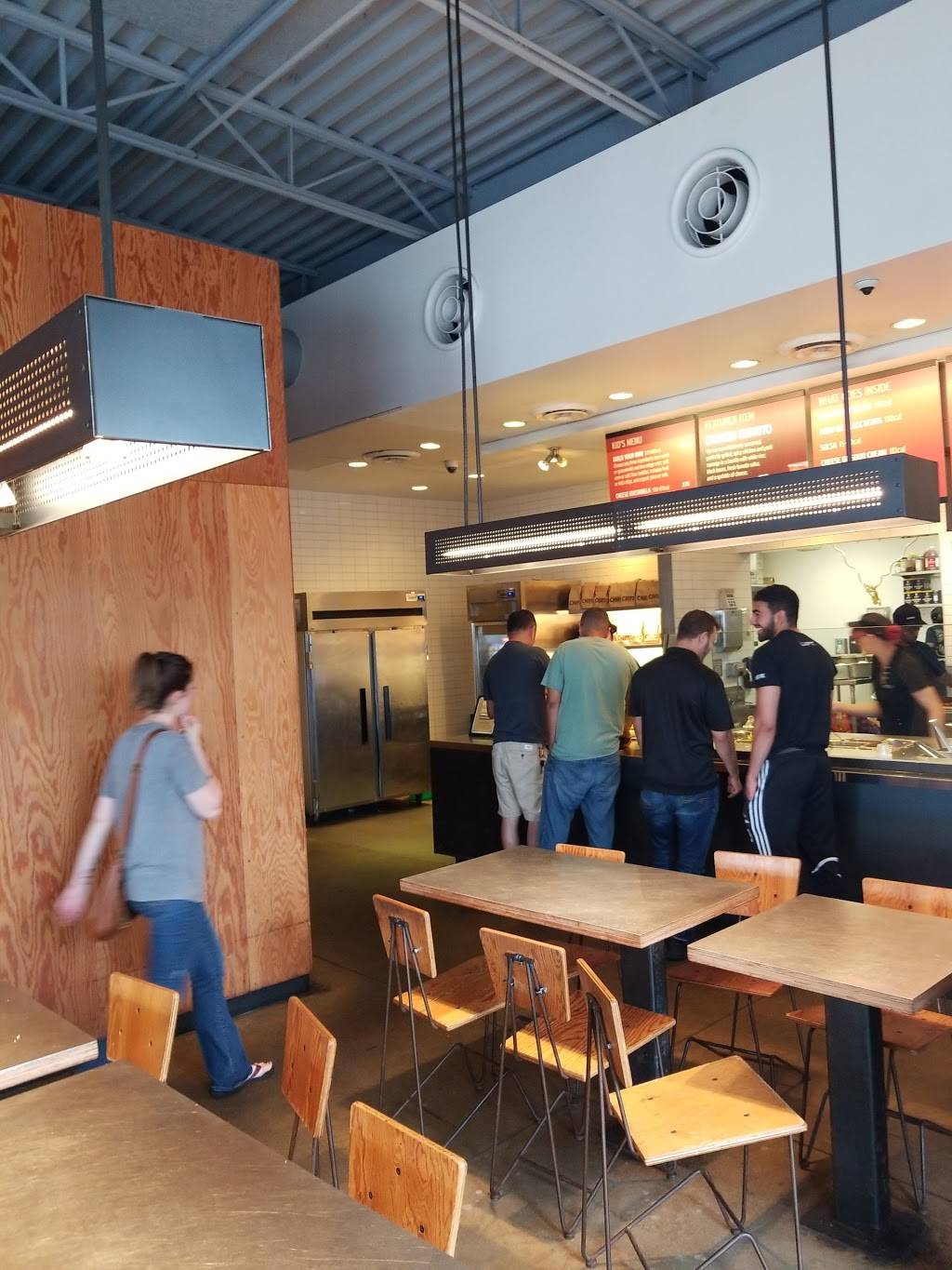 Chipotle Mexican Grill | restaurant | 1851 Morse Rd, Columbus, OH 43229, USA | 6146003389 OR +1 614-600-3389