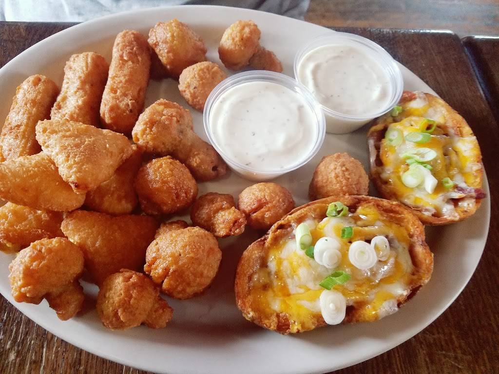 Morrison Roadhouse | restaurant | 7355 Harlem Ave, Niles, IL 60714, USA | 8475881320 OR +1 847-588-1320