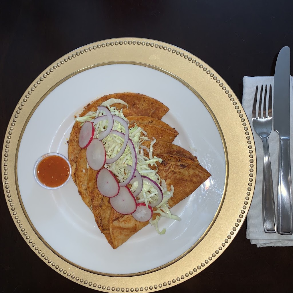 La Cenaduria | restaurant | 2001 S Garey Ave, Pomona, CA 91766, USA | 9092827670 OR +1 909-282-7670