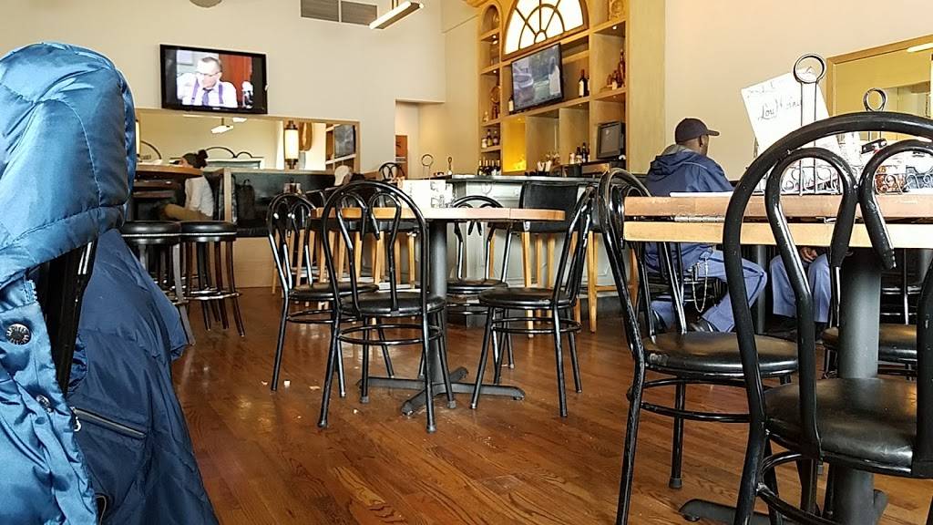 Lou Malnatis Pizzeria | meal delivery | 958 W Wrightwood Ave, Chicago, IL 60614, USA | 7738324030 OR +1 773-832-4030