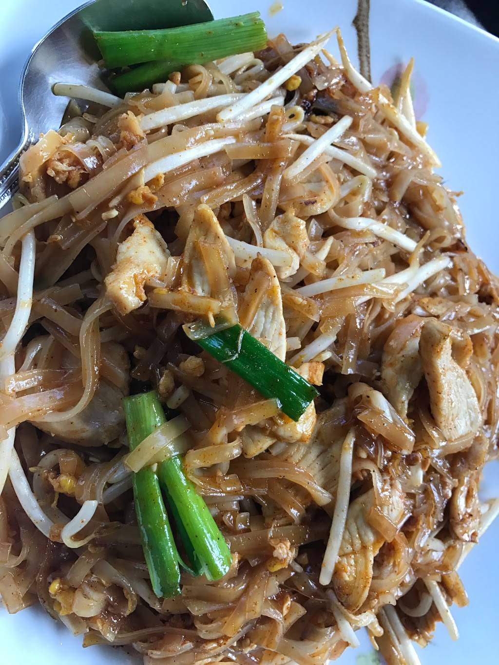 Rachada Thai Cuisine | restaurant | 525 New Los Angeles Ave, Moorpark, CA 93021, USA | 8055520249 OR +1 805-552-0249