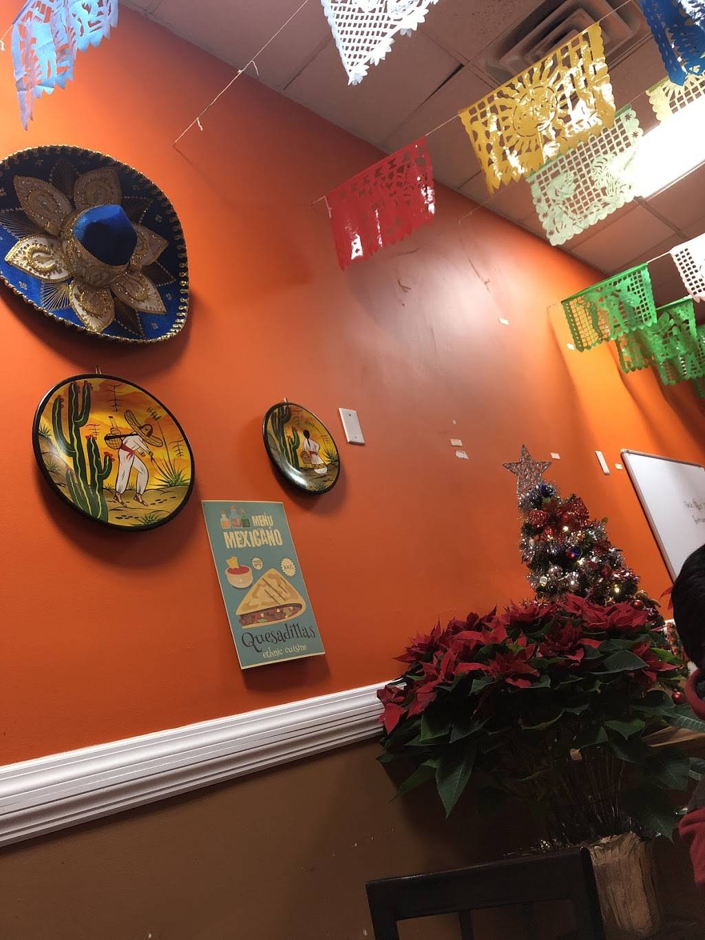 Nuevo Amanecer | restaurant | 3391 NJ-27, Franklin Park, NJ 08823, USA | 7324227477 OR +1 732-422-7477