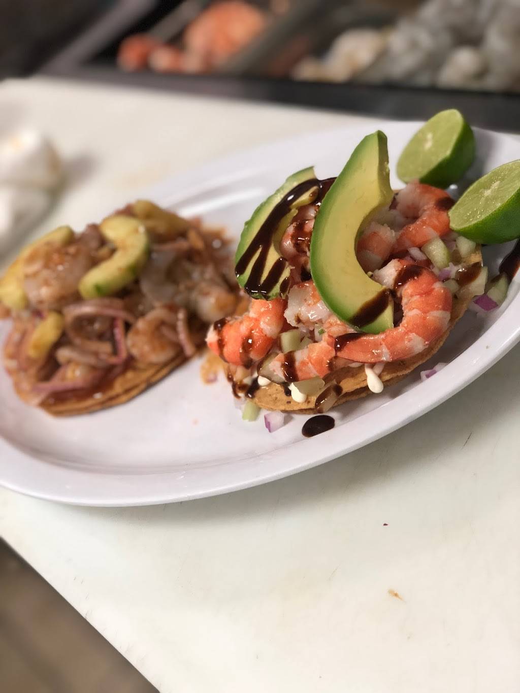 Pescaderia Mi Lindo Guaymas | restaurant | 3037 W Van Buren St, Phoenix, AZ 85009, USA | 6022780296 OR +1 602-278-0296