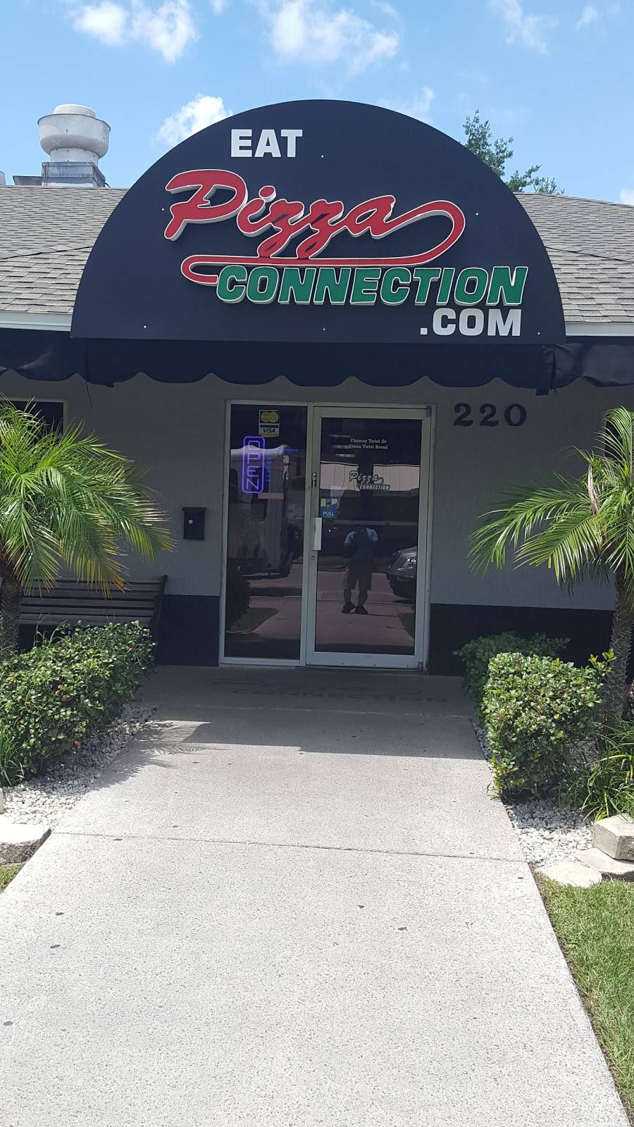 Pizza Connection | restaurant | 220 E Lake Ave, Auburndale, FL 33823, USA | 8639679349 OR +1 863-967-9349