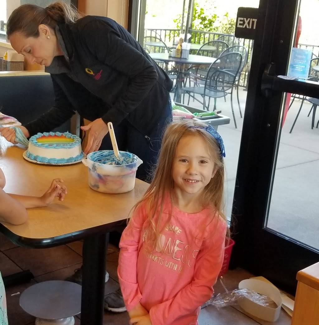 DQ Grill & Chill Restaurant | restaurant | 1740 Roosevelt Ave, York, PA 17408, USA | 7178465389 OR +1 717-846-5389