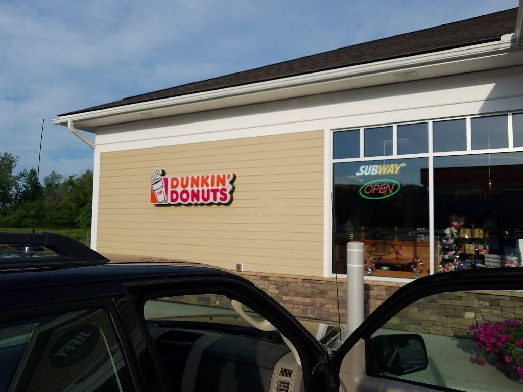 Dunkin | bakery | 549 Main St, Walpole, NH 03608, USA | 6034452081 OR +1 603-445-2081