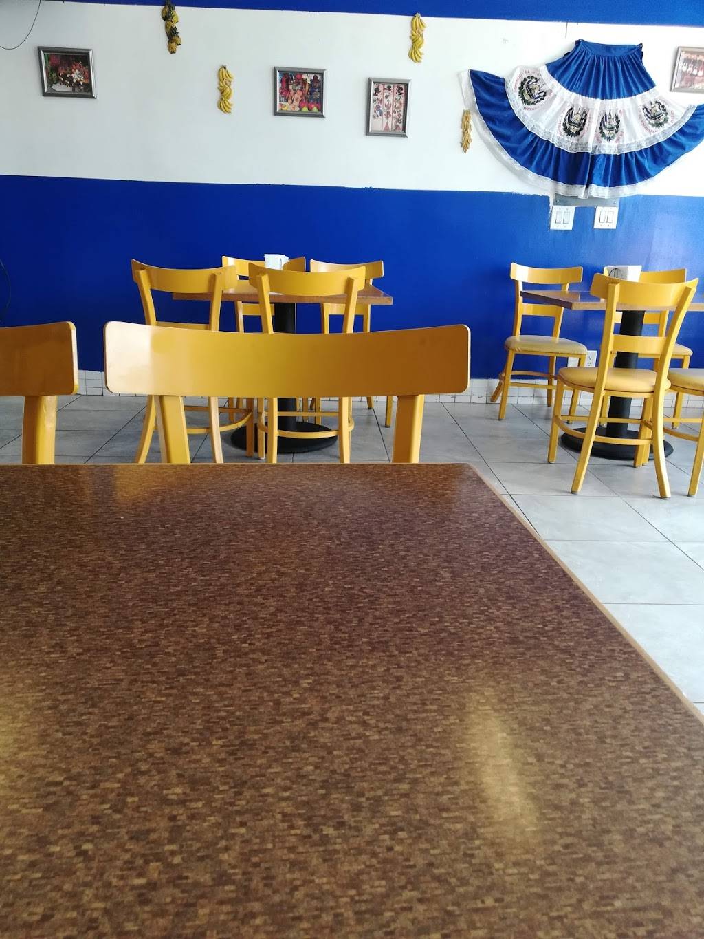 Pupuseria Sabor El Salvador | restaurant | 529 Rosecrans Ave, Compton, CA 90222, USA | 4242212415 OR +1 424-221-2415