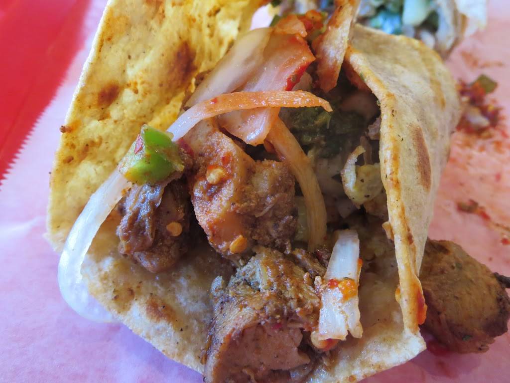 Hakka Bakka - Indian Kati Rolls | restaurant | 1251 W Fullerton Ave, Chicago, IL 60614, USA | 8728023968 OR +1 872-802-3968