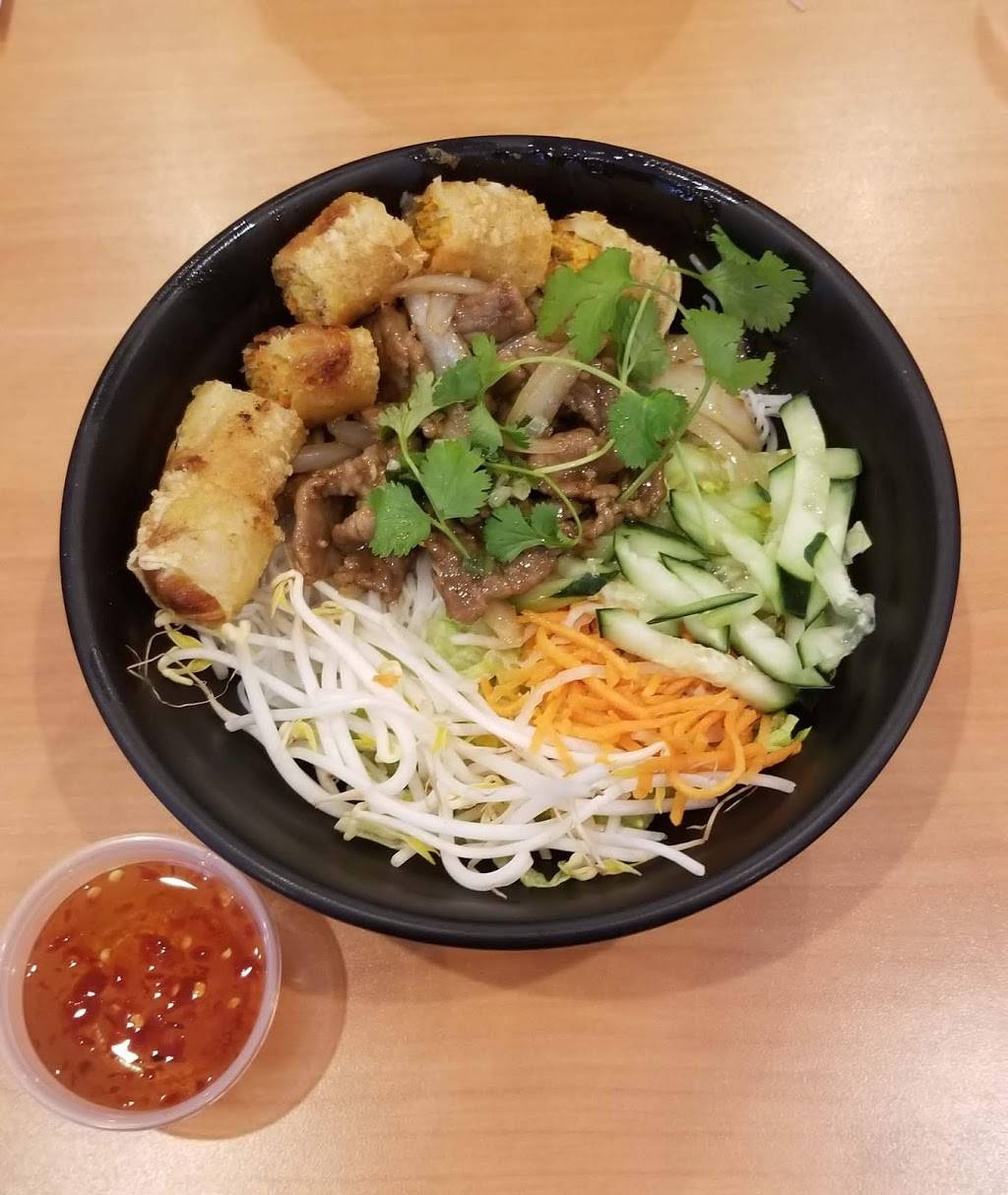 Cafe Trang Bistro Midvale | restaurant | 740 West Blue Vista Ln #300, Midvale, UT 84047, USA | 8018787500 OR +1 801-878-7500